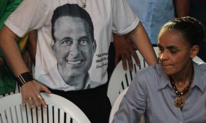 Descrizione: http://www.americaeconomia.com/sites/default/files/imagecache/foto_nota/marina_silva_1.jpg